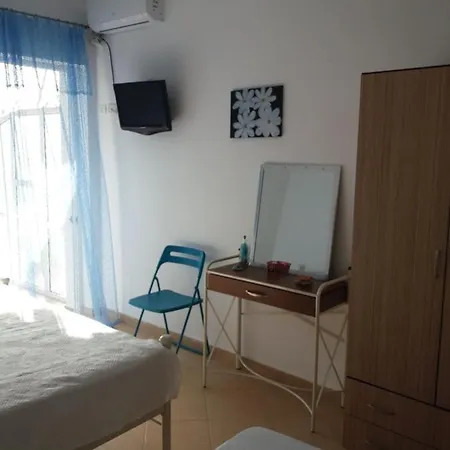 Pensjonat Alice House Himara